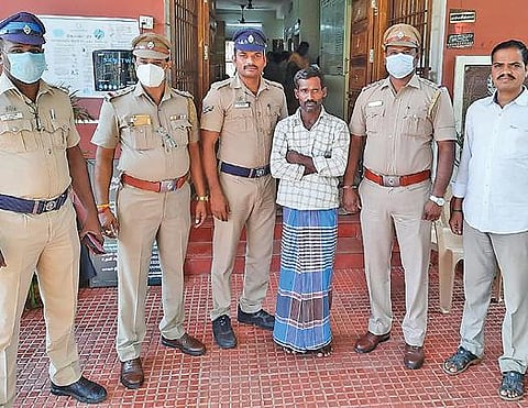 விழுப்புரம் கொலை வழக்கில் தலைமறைவானதால் கைது செய்யப்பட்ட இளையராஜா.