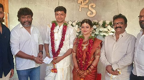 இணை இயக்குநருடன் நடிகை ஆனந்தி திடீர் திருமணம்