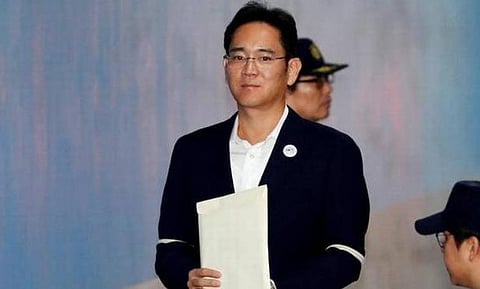 லஞ்ச வழக்கில் சாம்சங் துணைத் தலைவர் ஜேய் ஒய் லீக்கு 30 மாத சிறை