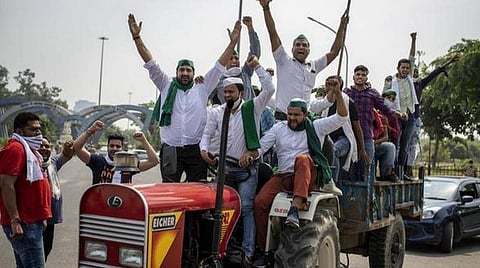 புதிய வேளாண் சட்டங்களுக்கு எதிராக அனைத்து மாவட்டங்களிலும் ஜன.26-ல் டிராக்டர் பேரணி: தமிழ்நாடு விவசாயிகள் சங்கம் அறிவிப்பு