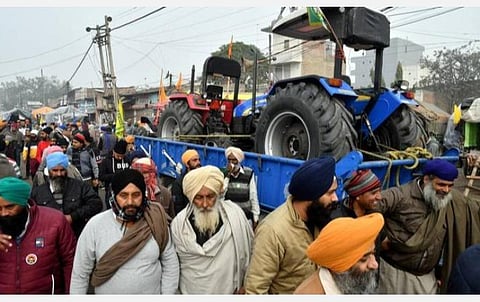 வேளாண் சட்டங்களுக்கு எதிராக டெல்லியில் விவசாயிகள் நாளை டிராக்டர் பேரணி: வழித்தடங்கள், நிபந்தனைகளை அறிவித்தது காவல்துறை