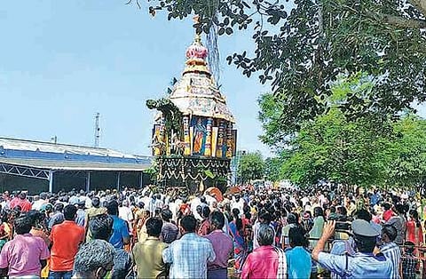 வெங்கடேசப் பெருமாள் கோயில் தேரோட்டம்