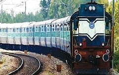 மதுரை சிறு தொழில் முனைவோர் வசதிக்காக 6 விரைவு ரயில்களில் பார்சல்களுக்கு அனுமதி