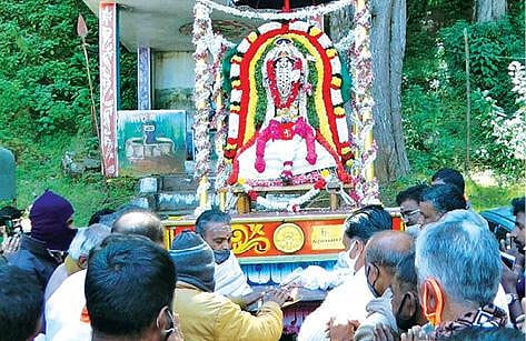 திருப்பூர், நீலகிரி மாவட்டங்களில் தைப்பூச தேரோட்டம் கோலாகலம்