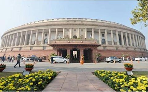 கரோனா, விவசாயிகள் போராட்டத்திற்கு இடையே பட்ஜெட் கூட்டத்தொடர் இன்று தொடக்கம்