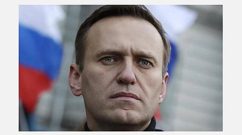 ரஷ்ய எதிர்க்கட்சித் தலைவர் அலெக்ஸி நவால்னிக்கு மூன்று ஆண்டுகள் சிறை தண்டனை