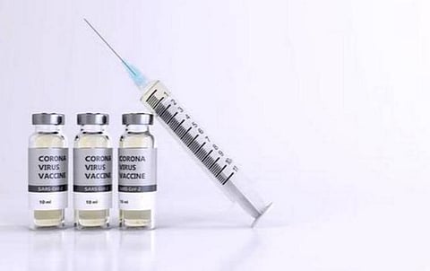 முதல்வர், அமைச்சர்களுக்கு ஓரிரு வாரத்தில் தடுப்பூசி: பேரவையில் அமைச்சர் தகவல்