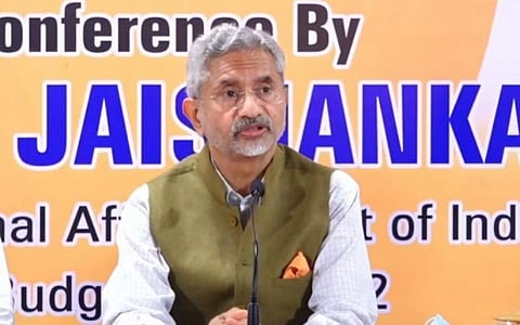 ஆந்திராவில் இன்று செய்தியாளர்களை சந்தித்த மத்திய வெளியுறவுத் துறை அமைச்சர் ஜெய்சங்கர்