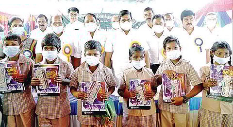 விவசாயிகள் நலன் கருதி பயிர்க் கடன் தள்ளுபடி அமைச்சர் கே.ஏ.செங்கோட்டையன் பெருமிதம்