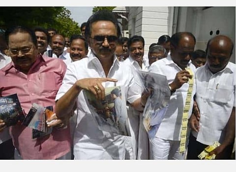 சட்டப்பேரவைக்குள் குட்கா கொண்டு வந்த விவகாரம்: உயர் நீதிமன்றம் இன்று தீர்ப்பு 