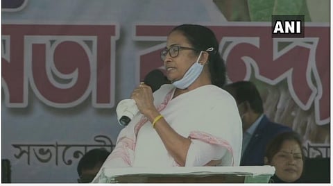 ‘‘நான் உயிருடன் இருக்கும் வரை மேற்குவங்கத்தில் பாஜகவை ஆட்சிக்கு வர விட மாட்டேன்’’- மம்தா பானர்ஜி ஆவேசம்