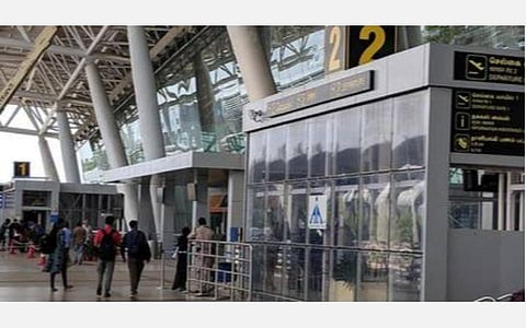 சென்னை விமான நிலையத்தில் காமராஜர், அண்ணா பெயரை அகற்றுவதா? - அரசியல் கட்சித் தலைவர்கள் கண்டனம்