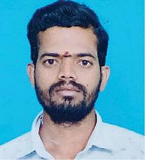 சீனிவாசன் (கோப்புப்படம்).