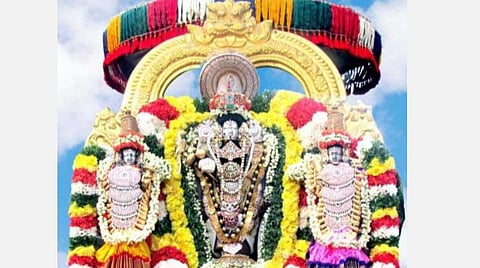 திருக்கோஷ்டியூர் பெருமாள்... விளக்கு வடிவில் இல்லம் வருகிறார்!  மகத்துவம் மிக்க மாசிப் பெருந்திருவிழா! 