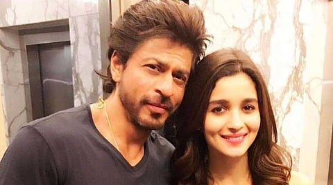 ஷாரூக்கான் தயாரிக்கும் படத்தில் ஆலியா பட்