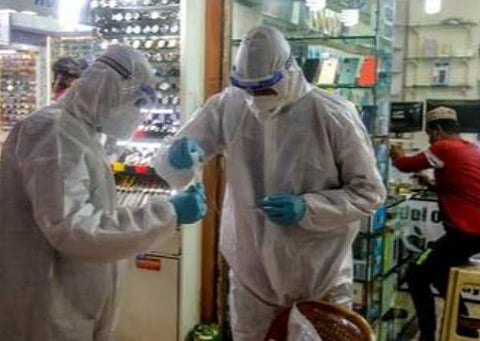 மகாராஷ்டிராவில் திடீரென அதிகரிக்கும் கரோனா பரவல்; 10 நாட்களில் 2 மடங்காக உயர்வு; கட்டுப்பாடுகள் தீவிரம்