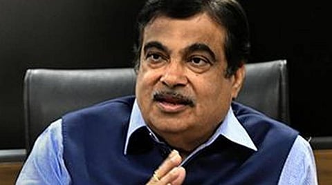 இந்தியாவிலேயே 100 சதவீத வாகன உதிரி பாகம் தயாரிப்பு: அமைச்சர் நிதின் கட்கரி வலியுறுத்தல்