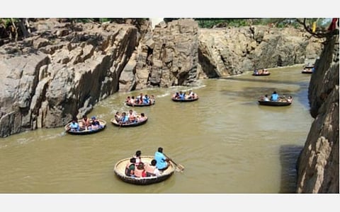 ஒக்கேனக்கல் நீர்வீழ்ச்சி