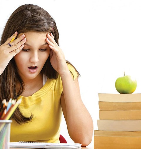 பதற்றம் வேண்டாமே! - உதவிக்கு வரும் மாணவ உளவியலாளர்கள்!