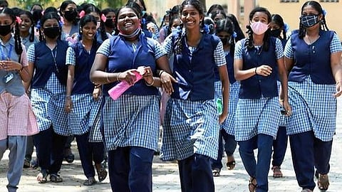 புதுச்சேரி, காரைக்காலில் 1 முதல் 11ம் வகுப்பு வரை அனைவரும் தேர்ச்சி: ஆளுநர் தமிழிசை உத்தரவு