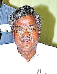 முன்னாள் அமைச்சர் சுந்தரராஜ் கட்சி தாவலால் பரமக்குடியில் அதிமுகவுக்கு பாதிப்பு வருமா?