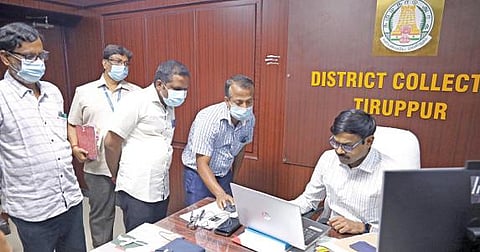 திருப்பூர் சட்டப்பேரவைத் தொகுதிகள் வாக்குச்சாவடி  -  அலுவலர்களுக்கு பணி ஒதுக்கீடு :