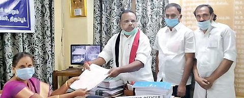 திருப்பூர் மாவட்டத்தில் -  அதிமுக, திமுக வேட்பாளர்கள் மனு தாக்கல் :