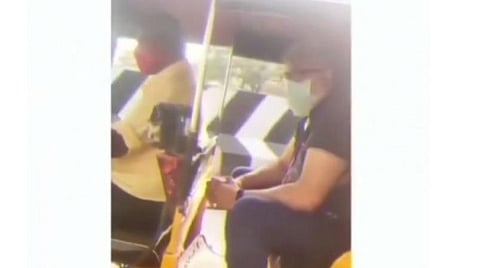 சென்னையில் ஆட்டோவில் பயணிக்கும் அஜித்: வைரலாகும் வீடியோ