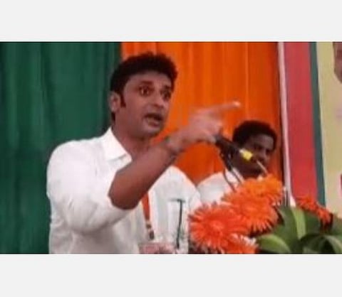 துறைமுகம் பாஜக வேட்பாளர் வினோஜ் பி.செல்வம் வேட்புமனு நிறுத்தி வைப்பு