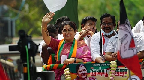 நீங்கள் கொஞ்சம் ஓய்வெடுத்துக் கொள்ளுங்கள்: கிண்டல் செய்த திமுகவினருக்கு குஷ்பு பதிலடி