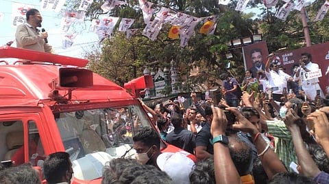 பிரச்சாரத்தில் பேசிய கமல்.