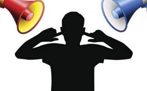 கிராமங்களில் பிரச்சாரத்திற்கு பல மணி நேரம் முன்பே தொடங்கும் ஒலிபெருக்கிகளின் அலறல்: முதியோர், நோயாளிகள் பாதிப்பு