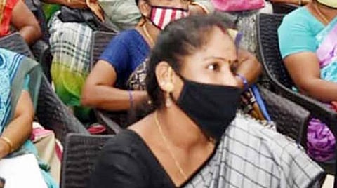 வாக்குப்பதிவு முடிந்ததும் கண்டுகொள்ளப்படாத பெண் அலுவலர்கள்: இந்தத் தேர்தலிலாவது மாறுமா?