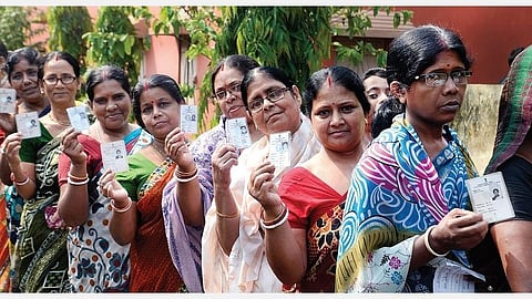 தேர்தல் களம்: பெண்கள் ஏன வாக்களிக்க வேண்டும்?