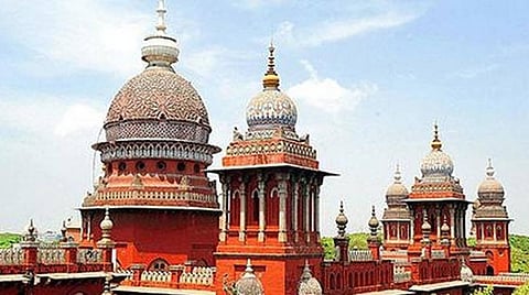 வாக்காளர்களுக்கு பாஜக குறுஞ்செய்தி அனுப்பிய விவகாரம்; ஆதார் ஆணையம் விளக்கம் தர உத்தரவு: தனி மனித உரிமை மீறல் என உயர் நீதிமன்றம் கண்டனம்