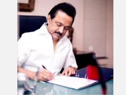 நெருக்கடிகளை நான் எதிர்கொள்கிறேன்; வெற்றியை நீங்கள் பெற்றுத் தாருங்கள்: தொண்டர்களுக்கு ஸ்டாலின் கடிதம்