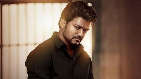 'மாஸ்டர்' இந்தி ரீமேக் உரிமைக்கு கடும் போட்டி