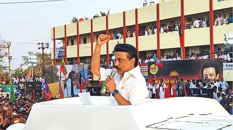 கடலூர் மாவட்டம் வடலூரில் திமுக கூட்டணிக் கட்சி வேட்பாளர்களை ஆதரித்து திமுக தலைவர் ஸ்டாலின் பிரச்சாரம் செய்தார்.