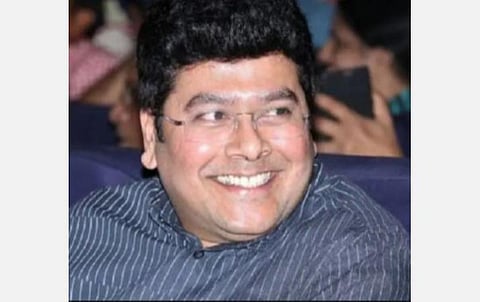 மு.க.ஸ்டாலின் மருமகன் சபரீசனுக்கு 12 நிறுவனங்களுடன் தொடர்பு: வருமான வரித் துறை அதிகாரிகள் தீவிர விசாரணை