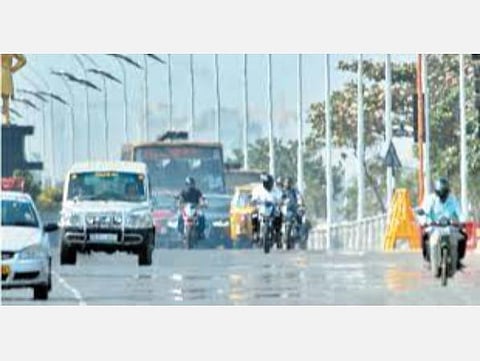 தமிழகத்தில் அதிகரிக்கும் வெப்பநிலை: 4 மாவட்டங்களில் அனல் காற்று: வானிலை ஆய்வு மையம் எச்சரிக்கை