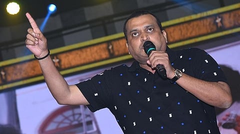 பவன் கல்யாண் போன்றவர்கள் தான் வரலாற்றில் இடம் பிடிப்பார்கள்: தயாரிப்பாளர் புகழாரம்