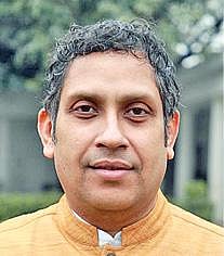 பிரவீன் சக்கரவர்த்தி