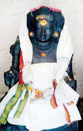 கல்விக்கு அருளும் கருப்பறியலூர் ஈசன் :