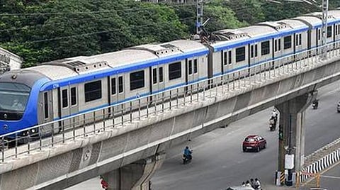 சென்னை மெட்ரோ ரயில்களில் முகக்கவசமின்றி பயணித்தால் இன்று முதல் ரூ.200 அபராதம்