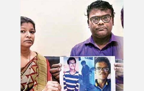 சிறப்புக் குழந்தைகளின் துயரம்