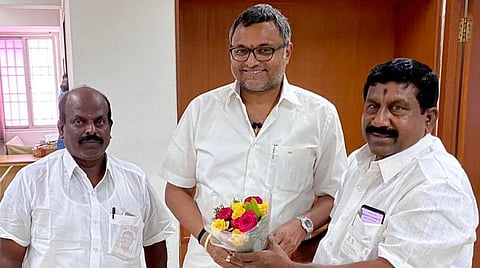 ஹாட் லீக்ஸ்: காங்கிரஸ் தோற்க காசுகொடுத்த காங்கிரஸார்!