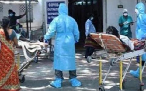 ஒரே நாளில் 2.59 லட்சம் பேருக்கு கரோனா பாதிப்பு: 1,761 பேர் உயிரிழப்பு