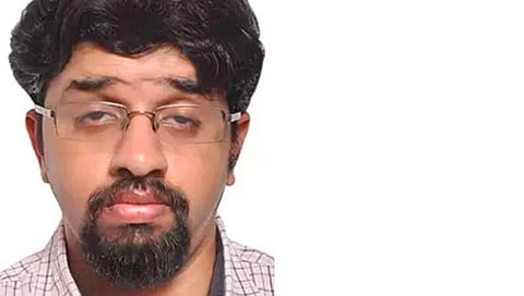 சீதாராம் யெச்சூரியின் மகன் ஆசிஷ் யெச்சூரி