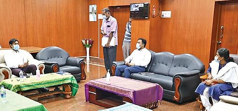 திருப்பூர் மாவட்ட சட்டப்பேரவைத் தொகுதிகளுக்கான -  வாக்கு எண்ணுவோருக்கு பணி ஒதுக்கீடு :