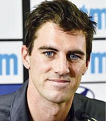 இந்தியாவுக்கு ஆக்சிஜன் வாங்குவதற்காக -  ஆஸி. வீரர் பாட் கம்மின்ஸ் ரூ.37 லட்சம் நன்கொடை :